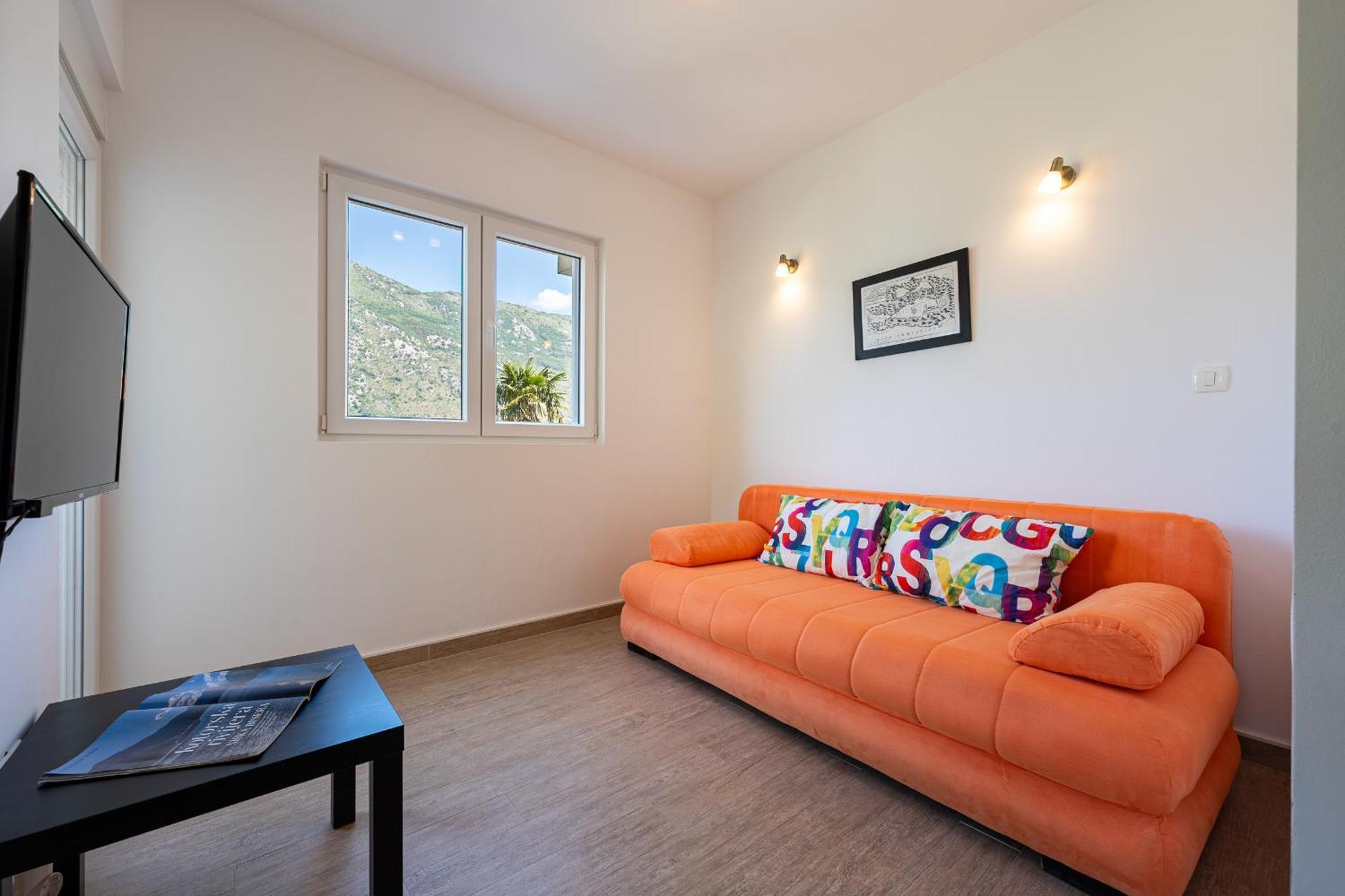 Hera Apartments 东兹斯托里弗 外观 照片