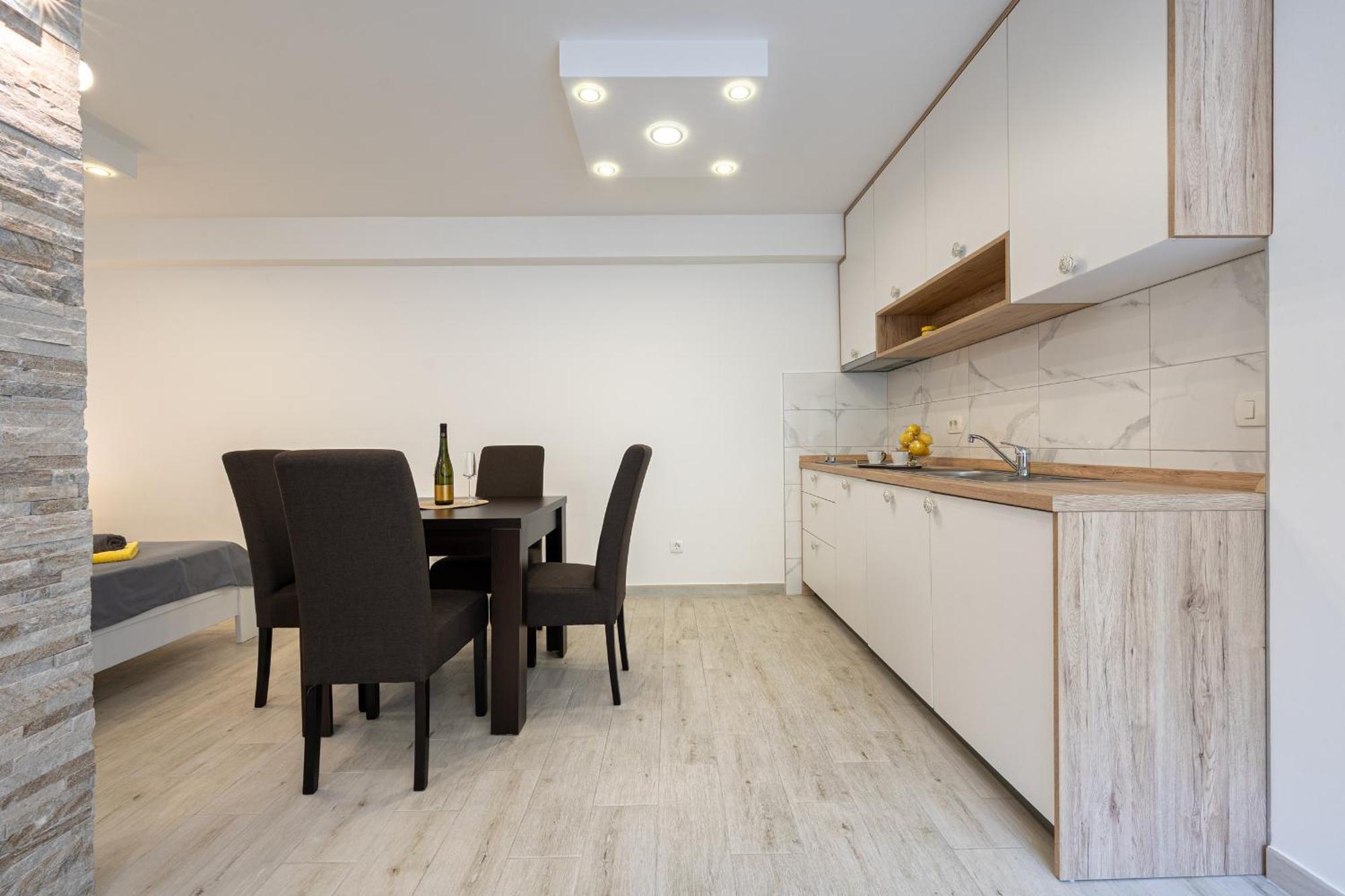 Hera Apartments 东兹斯托里弗 客房 照片
