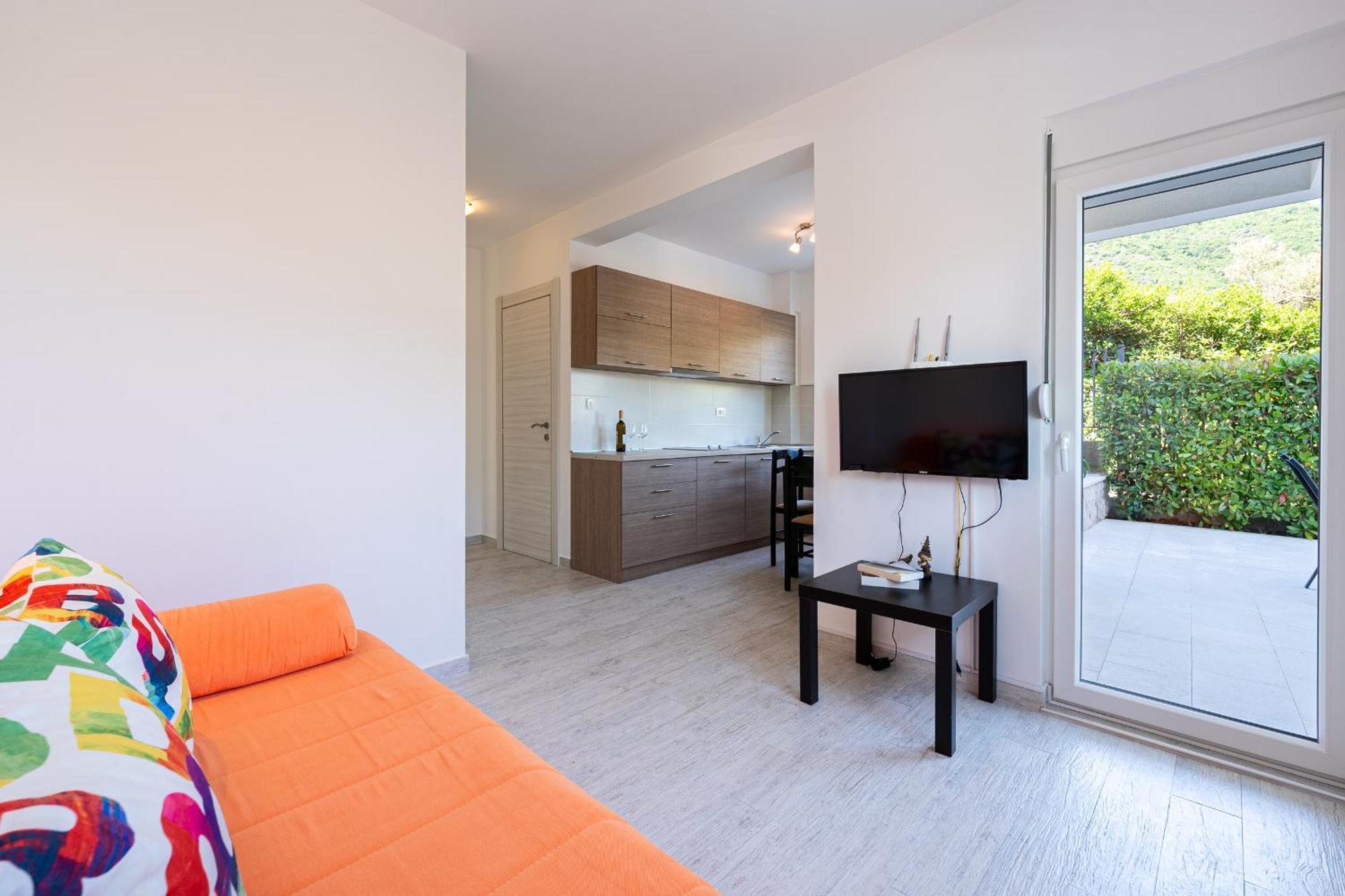 Hera Apartments 东兹斯托里弗 外观 照片